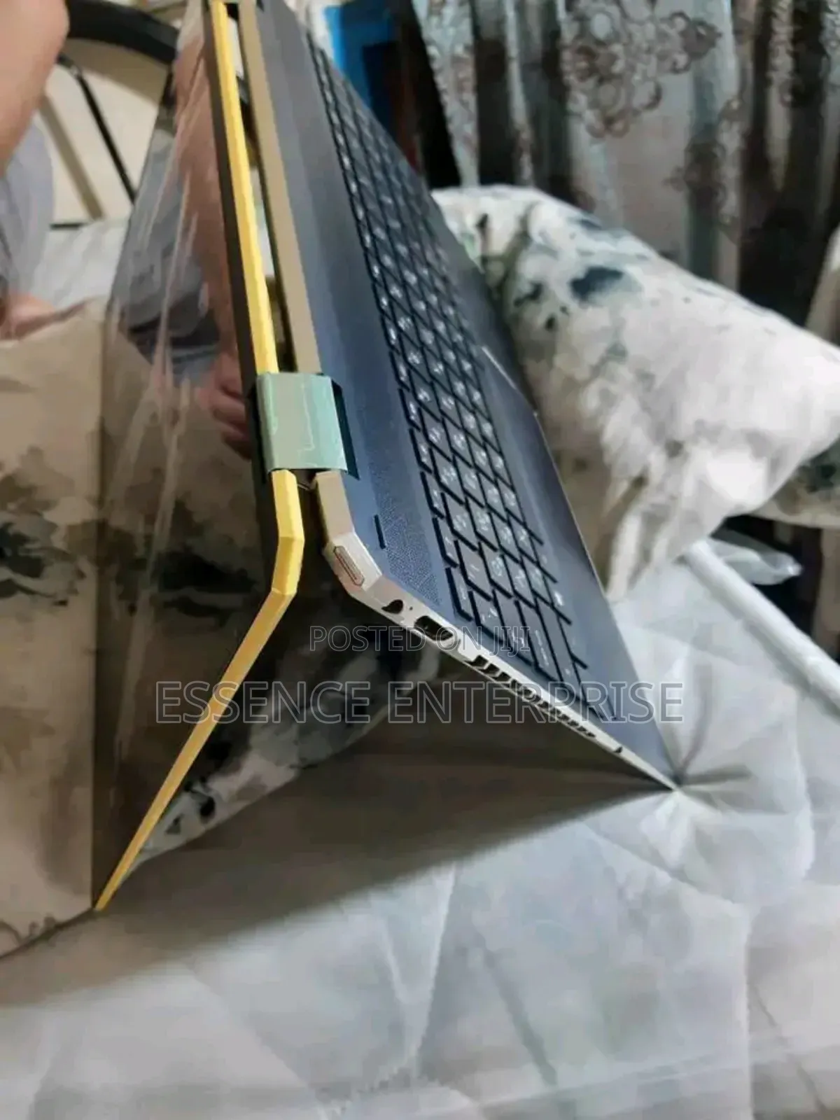 New Laptop HP Spectre X360 13 16GB Intel Core i7 SSD 512GB