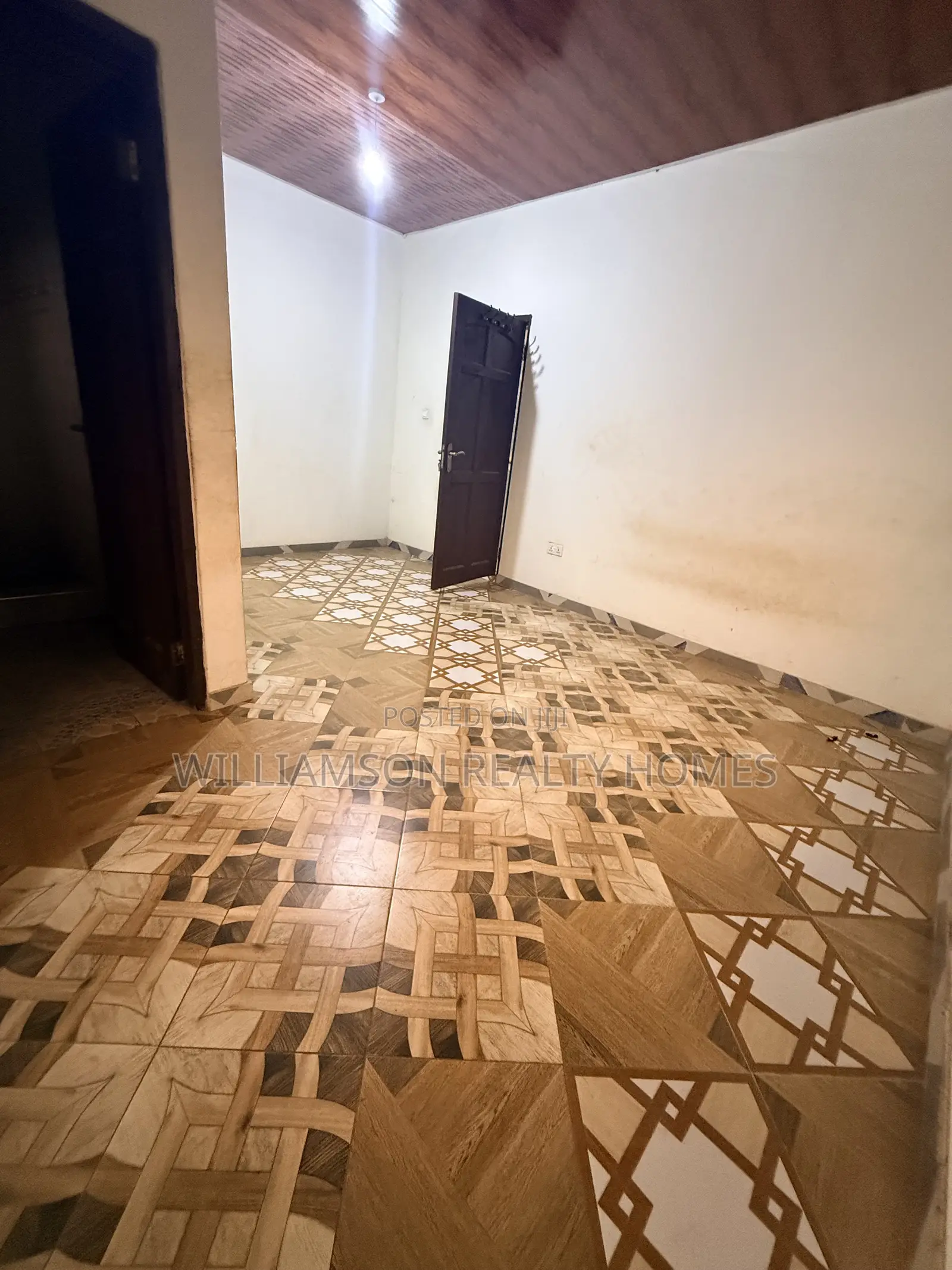1bdrm Apartment in Community 18 Area, Spintex for rent