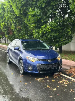 Toyota Corolla S 4dr Sedan (1.8L 4cyl CVT) 2016 Blue