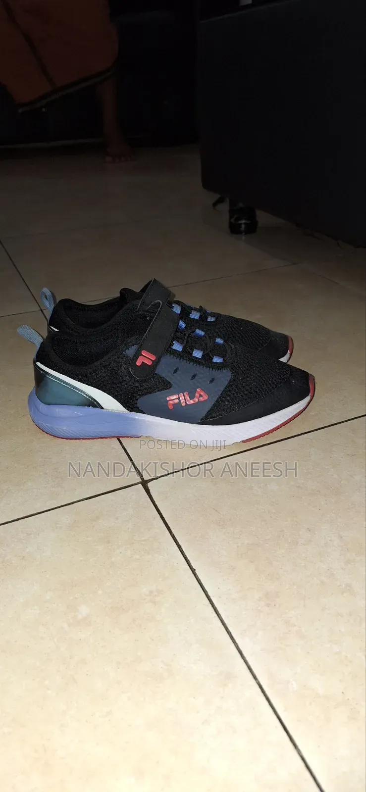 Fila Shpes 3uk Size (Slightly Used)