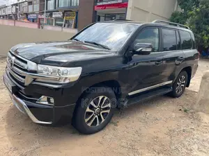 Toyota Land Cruiser 4.5 V8 VXR 2017 Black