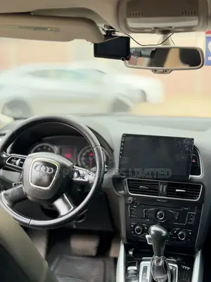 Audi Q5 2.0T Premium Quattro 2012 Black
