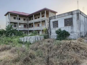 11bdrm House in Adesina (Near, Kumasi Metropolitan for sale