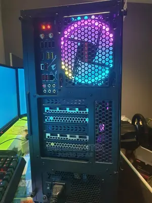 New Desktop Computer 16GB Intel Core I7 SSHD (Hybrid) 2T