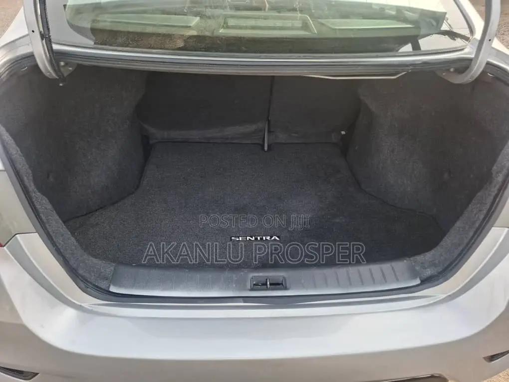 Nissan Sentra SV 2017 Silver