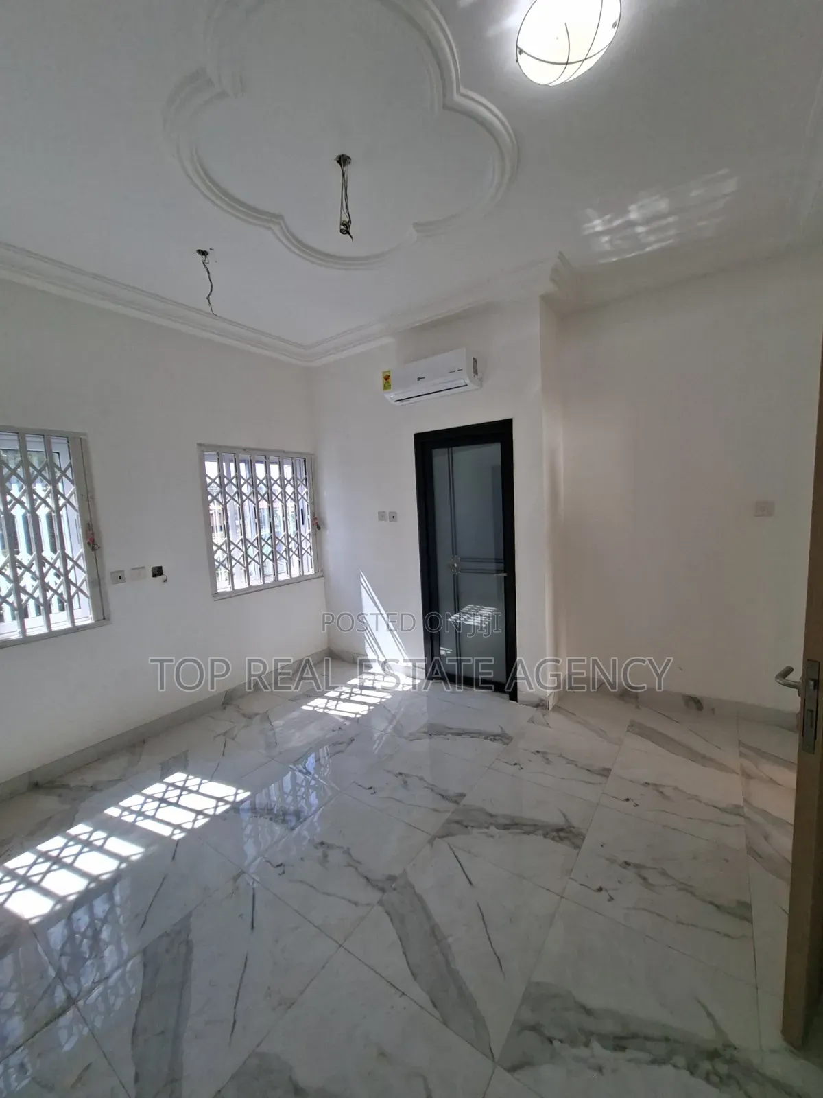 2bdrm Apartment in Oyarifa, Owusu Ansah for rent