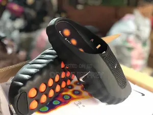 Original Nike Mind Mule in Colours