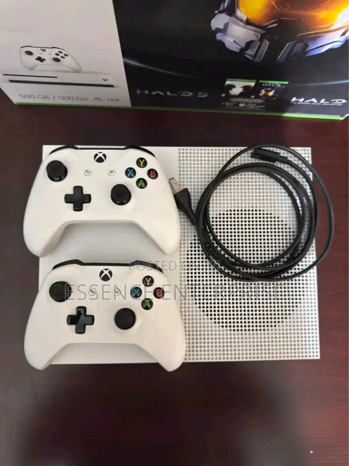 Xbox One S White With Accessories