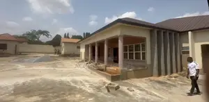 6bdrm House in Kay Properties, Kumasi Metropolitan for sale