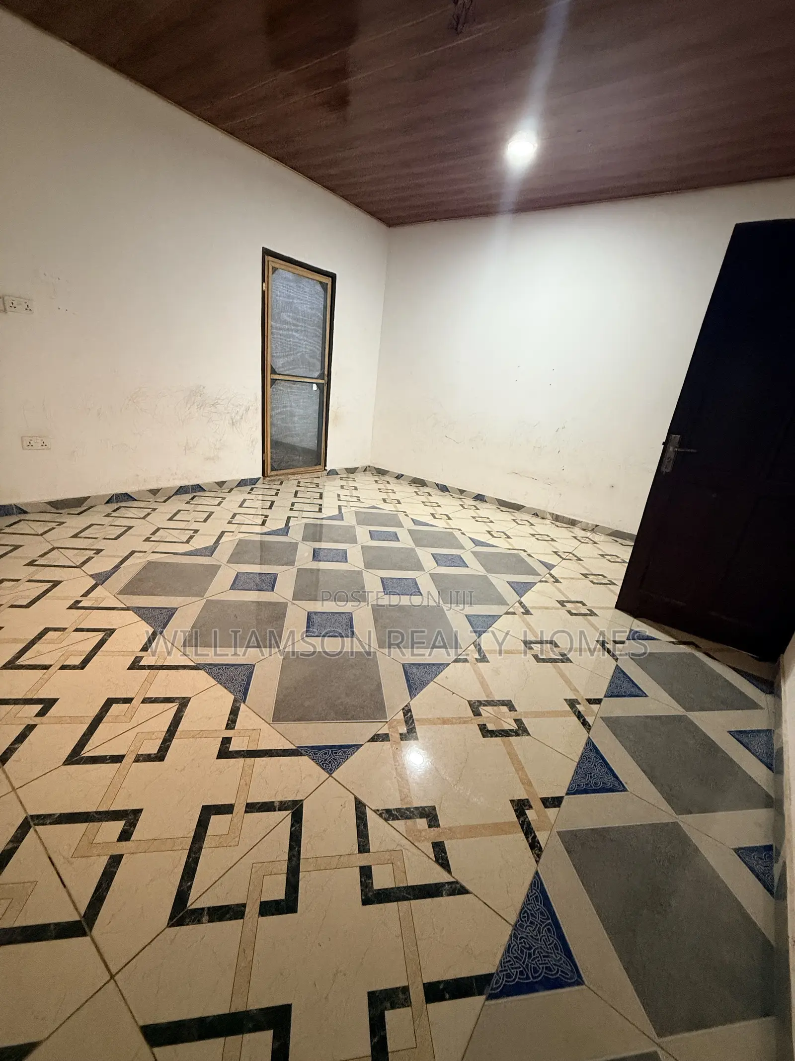 1bdrm Apartment in Community 18 Area, Spintex for rent