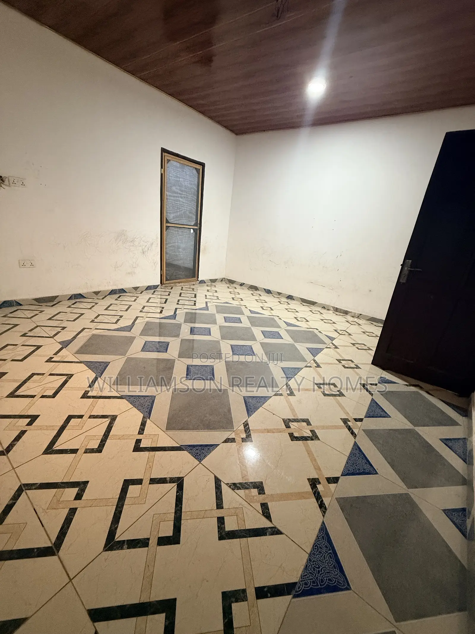 1bdrm Apartment in Community 18 Area, Spintex for rent
