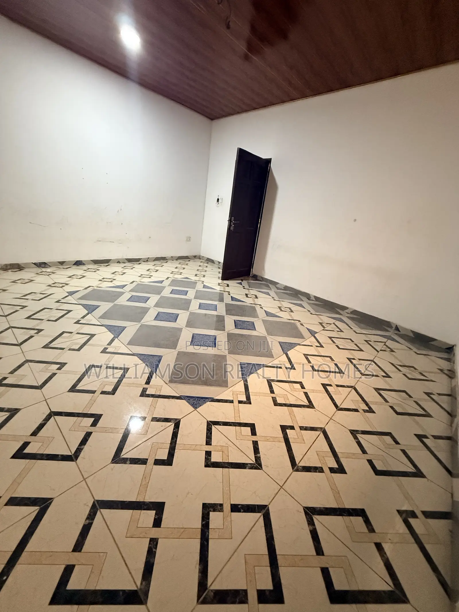 1bdrm Apartment in Community 18 Area, Spintex for rent