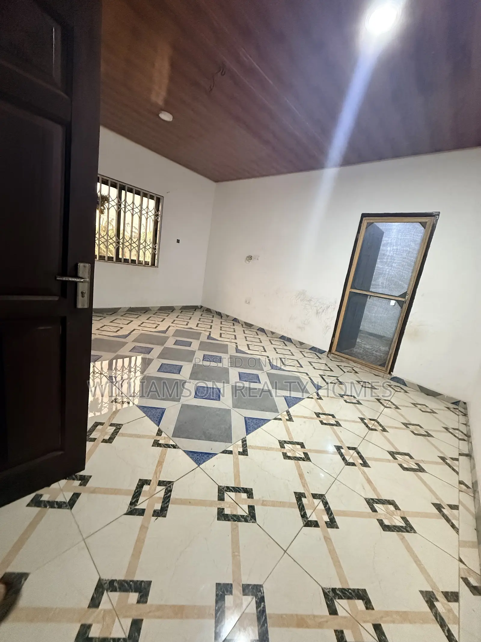 1bdrm Apartment in Community 18 Area, Spintex for rent