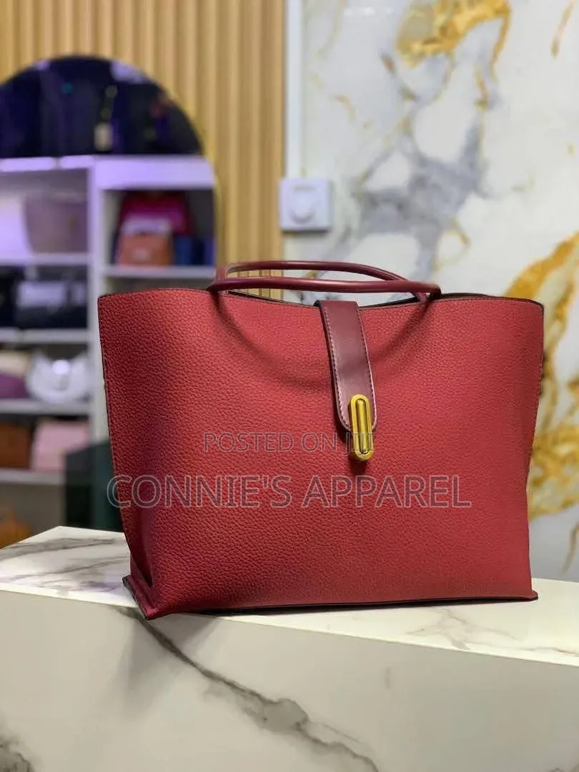 A Must Have Handbags for Ladies