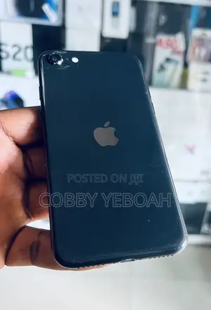 Apple iPhone SE (2020) 64 GB Black