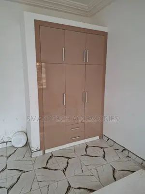 Classic Inbuilt Wardrobe
