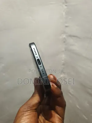 Apple iPhone 16 128 GB Black