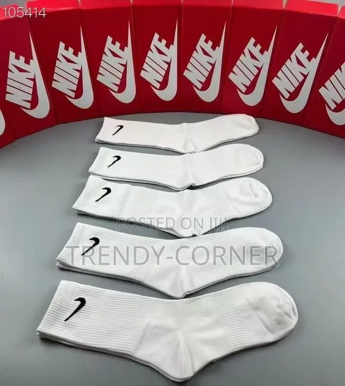 Nike Everyday Cushioned Crew Socks