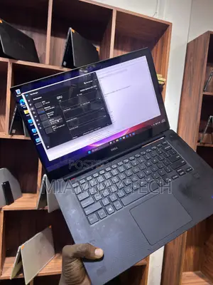 Laptop Dell XPS 15 9560 24GB Intel Core i7 SSD 512GB