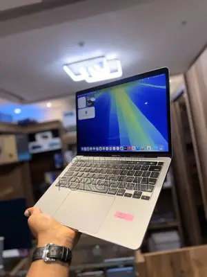 Laptop Apple MacBook Pro 2020 M1 8GB Apple M1 SSD 256GB