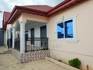Furnished 4bdrm House in Ohwim Amanfrom, Kumasi Metropolitan for sale