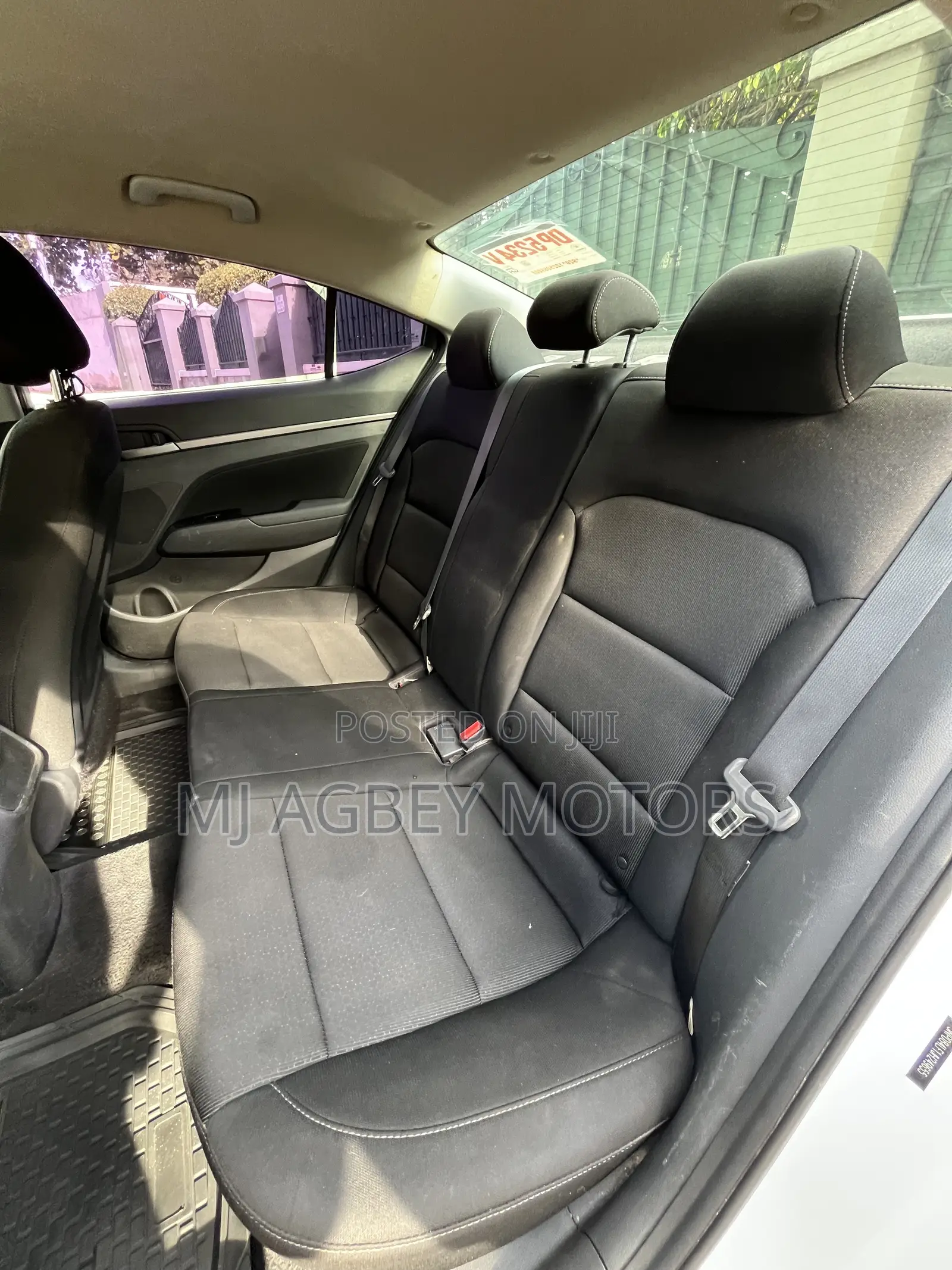 Hyundai Elantra 2018 White