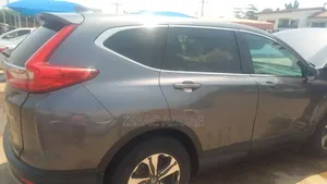 Honda CR-V 2019 Gray