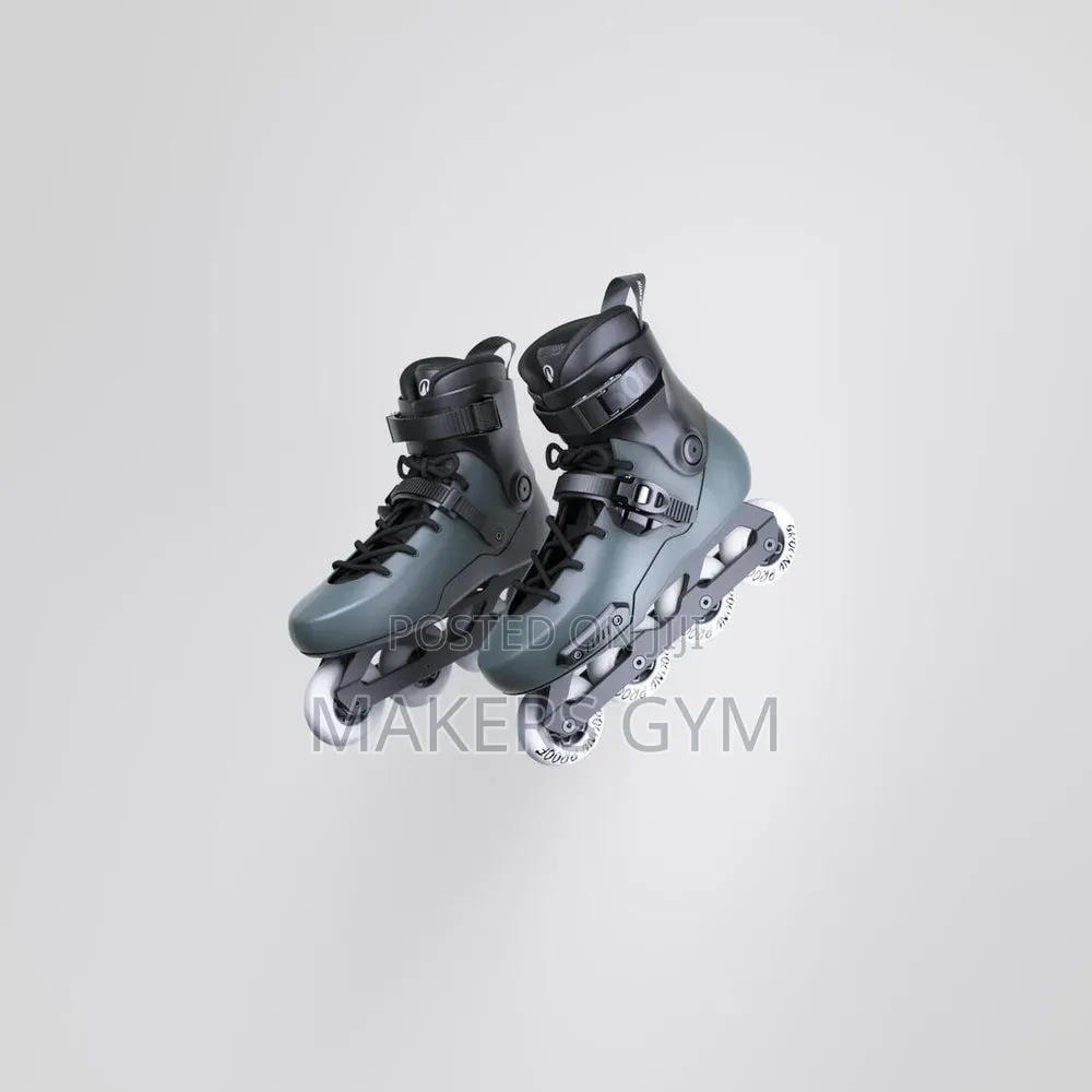 Oxelo
Inline Skating Freeskate Hardboot Adult