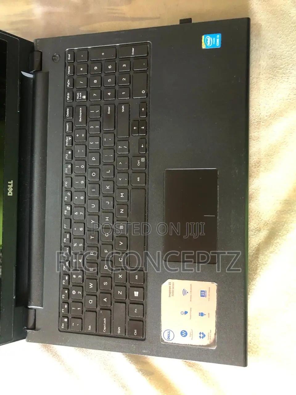 Laptop Dell Inspiron 15 8GB Intel Core i3 HDD 256GB