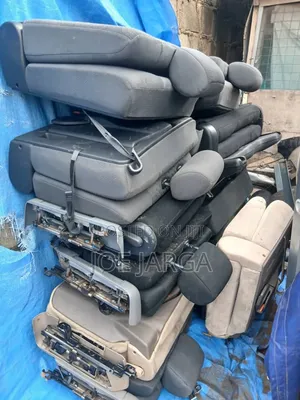 Toyota Voxyz Seat