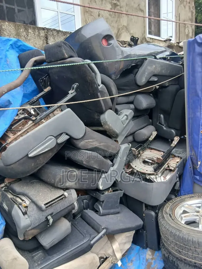 Toyota Voxyz Seat