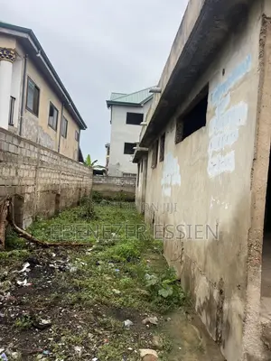 5bdrm House in Old Barrier, West Hills Mall Area for sale
