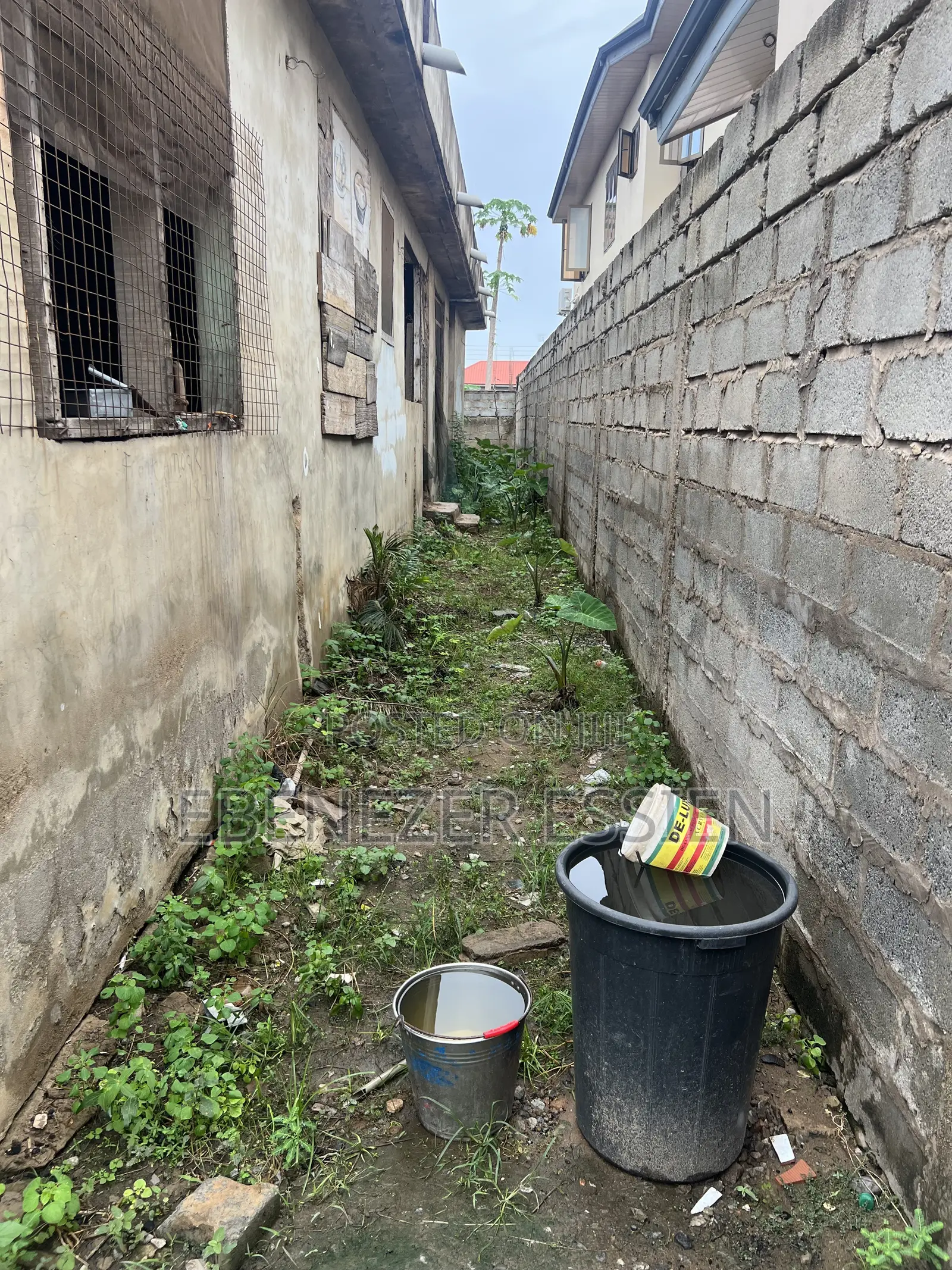 5bdrm House in Old Barrier, West Hills Mall Area for sale