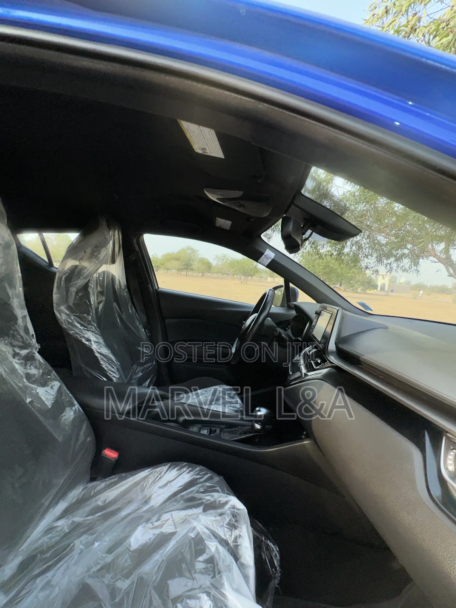 Toyota C-HR XLE Prermium FWD (2.0L 4cyl 2AM) 2018 Blue
