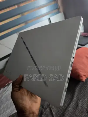 Laptop Asus ROG Zephyrus G14 16GB AMD Ryzen 9 SSD 1T
