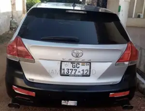 Toyota Venza V6 2012 Silver
