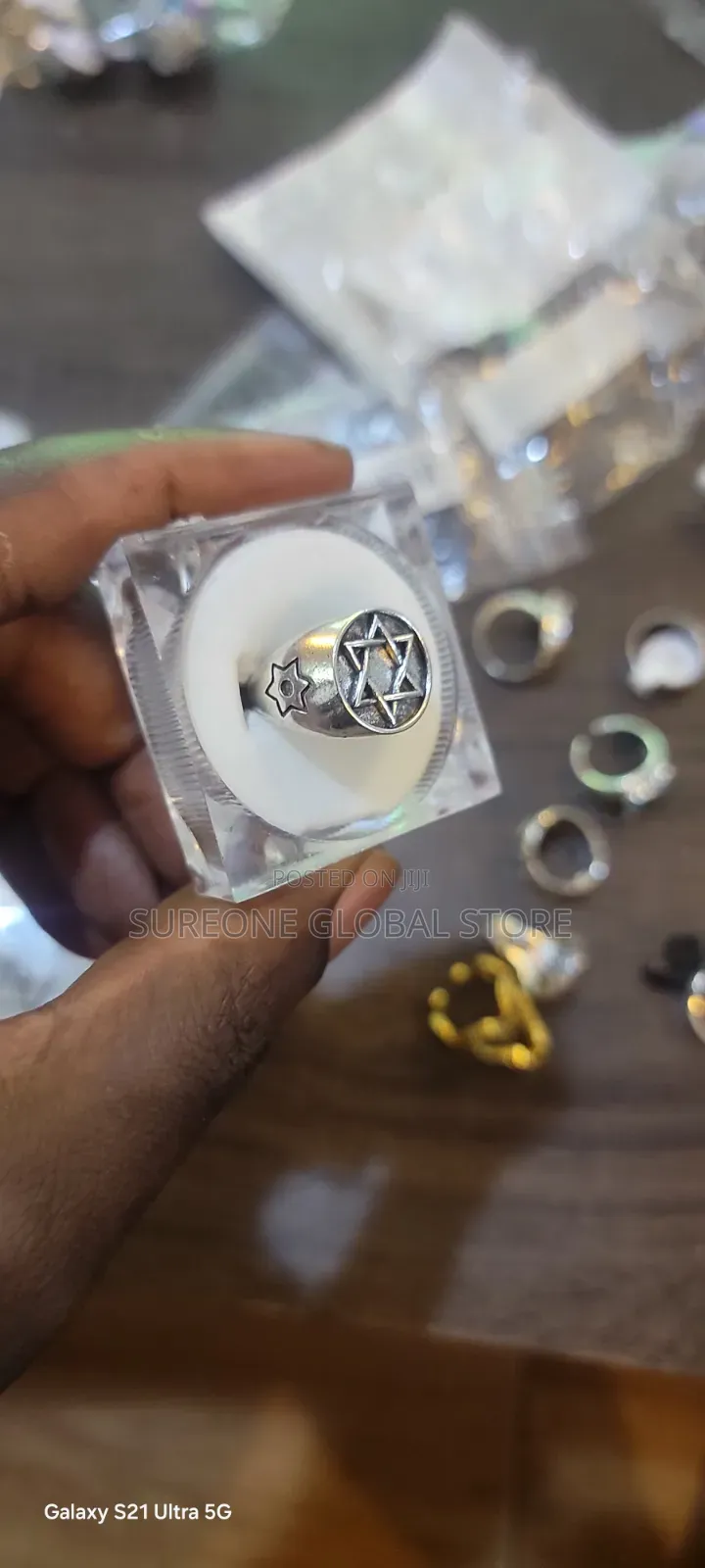 Star Ring Represents the Connection Between the Divine and Humanity