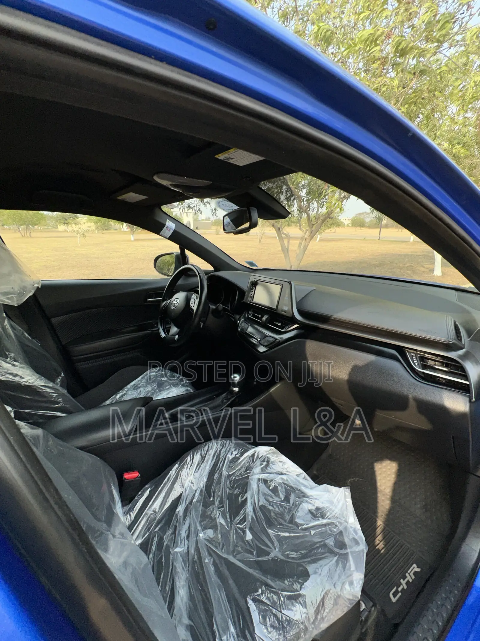Toyota C-HR XLE Prermium FWD (2.0L 4cyl 2AM) 2018 Blue