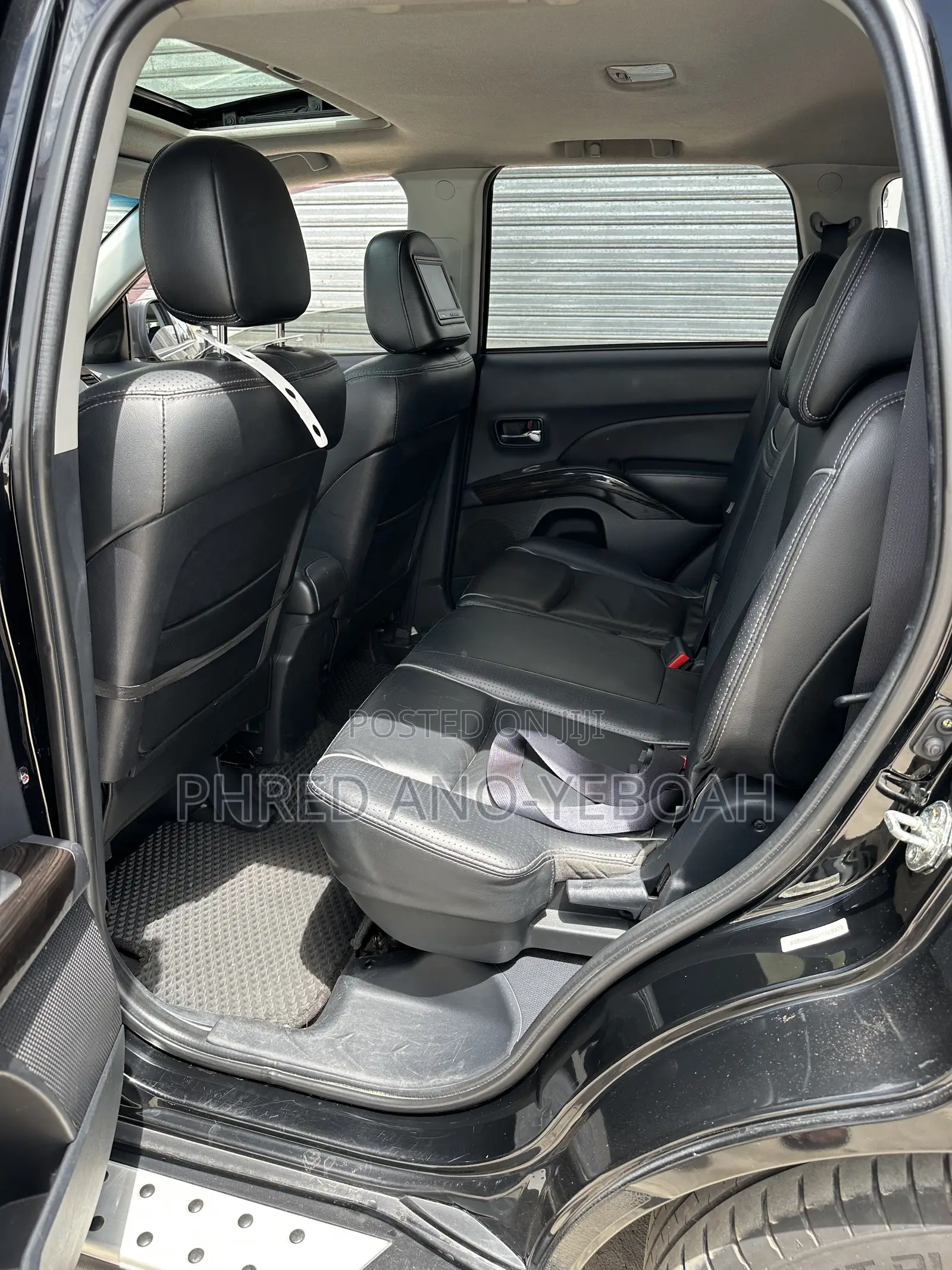 Mitsubishi Outlander SE 4dr SUV AWD (2.4L 4cyl CVT) 2015 Black