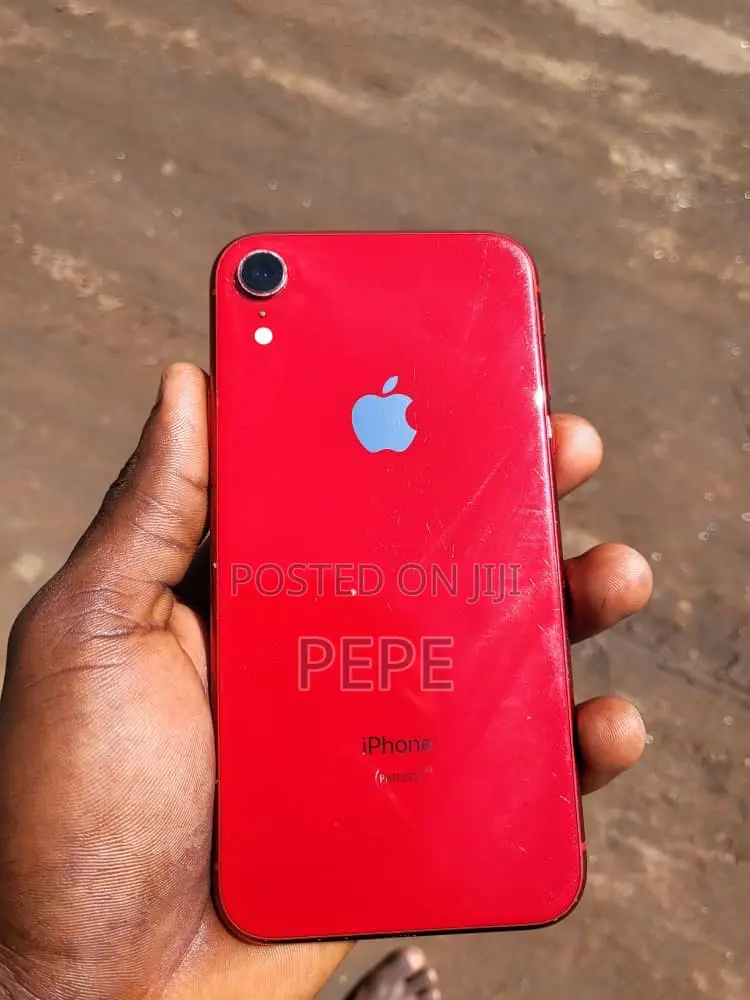Apple iPhone XR 64 GB Red