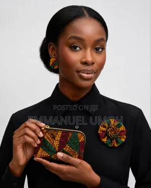 Classy Ladies Hand Bag With Matching Earrings and Brooch