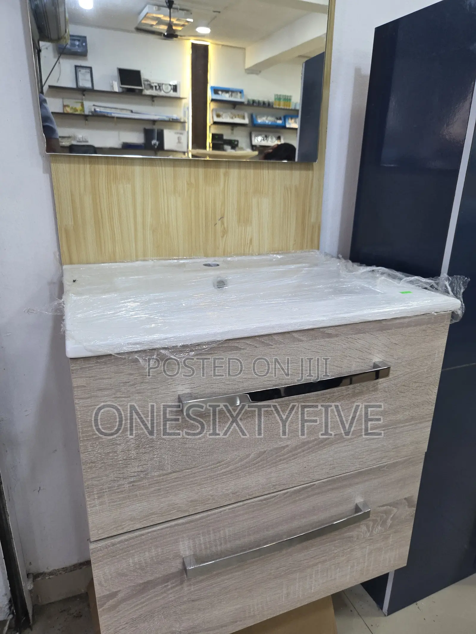 Studio Bathroom Vanity 60cm and Mirror