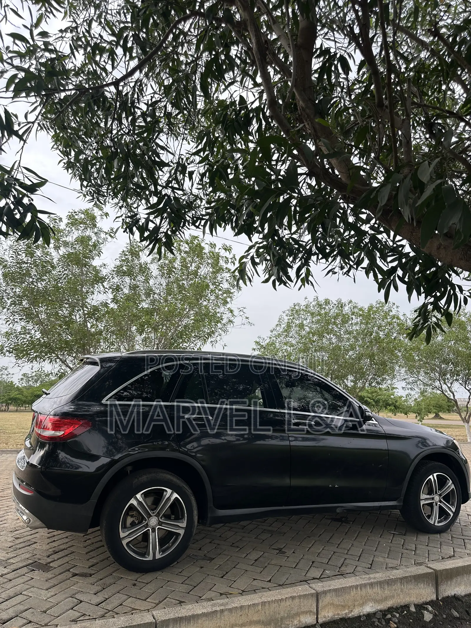 Mercedes-Benz GLC-Class 2017 Black