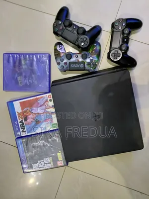 Playstation 4 Slim
