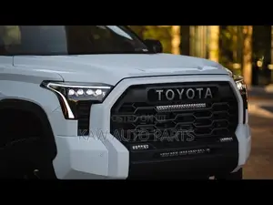 2022,2023,2024,2025 Led Headlight for Toyota Tundra