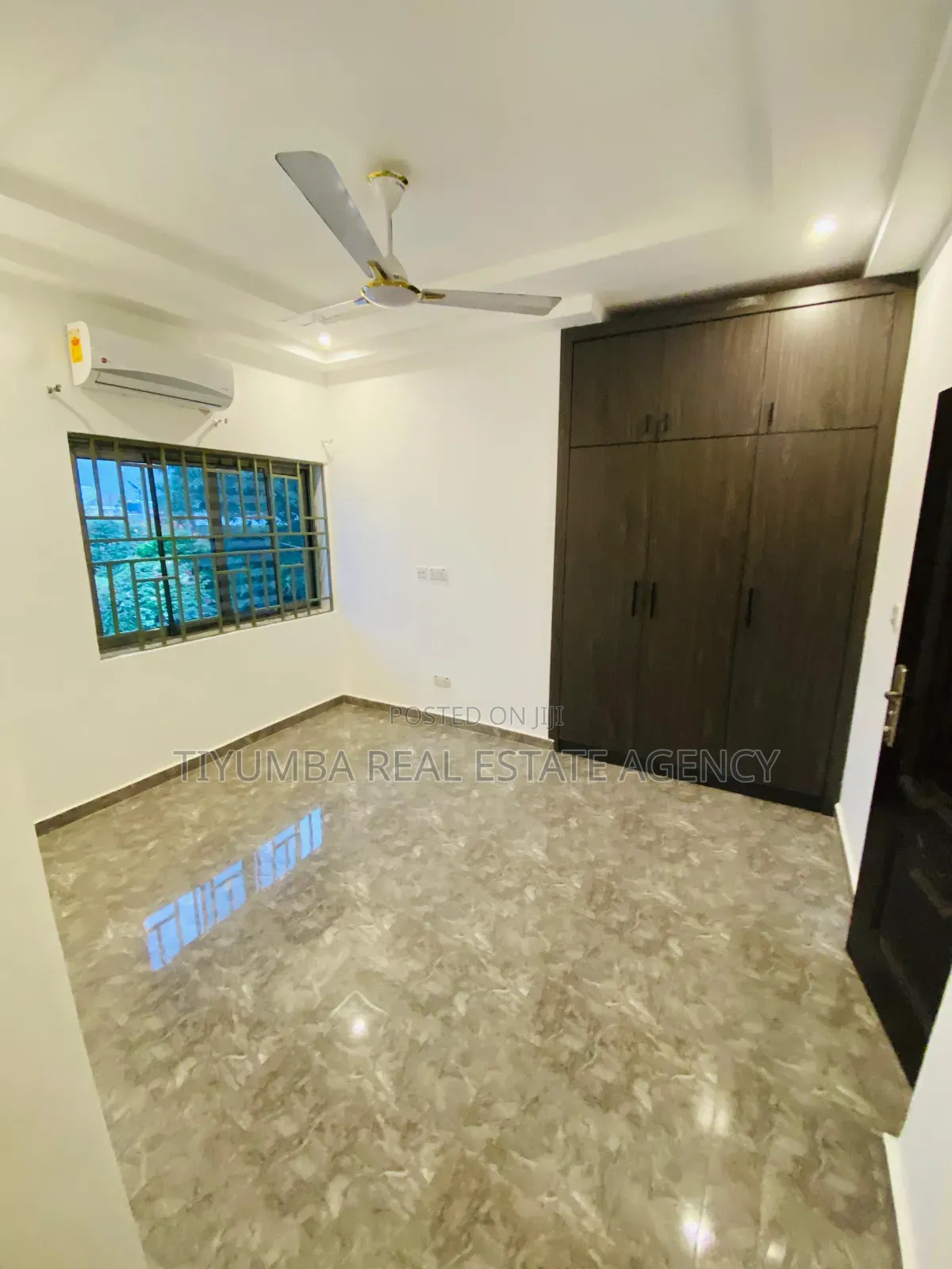 2bdrm Apartment in Tiyumba Real Estate, Dzorwulu for rent