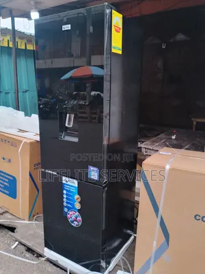 246l Fridge With Inbuilt Dispenser Mirror Doors