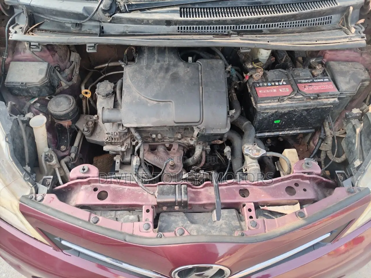 Toyota Vitz 1.0 FWD 5dr 2013 Burgundy