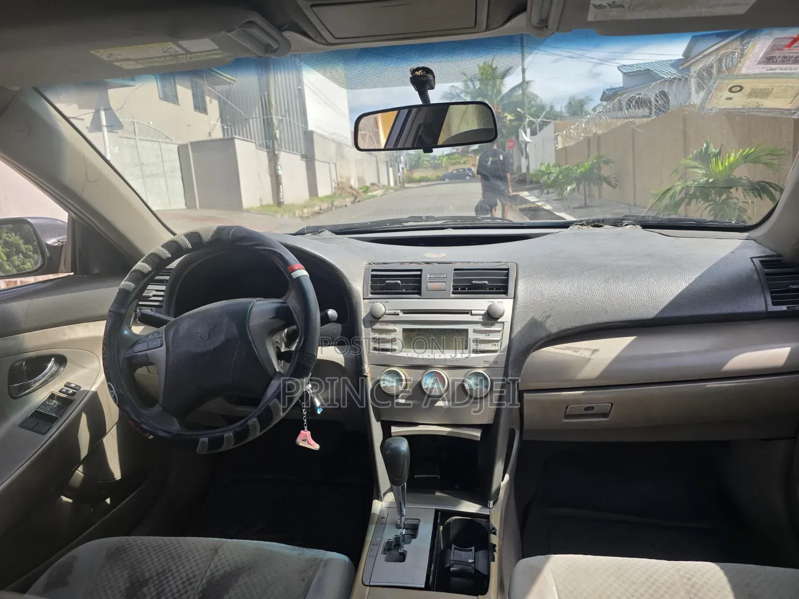 Toyota Camry LE 4dr Sedan (2.4L 4cyl 5A) 2009 Gray