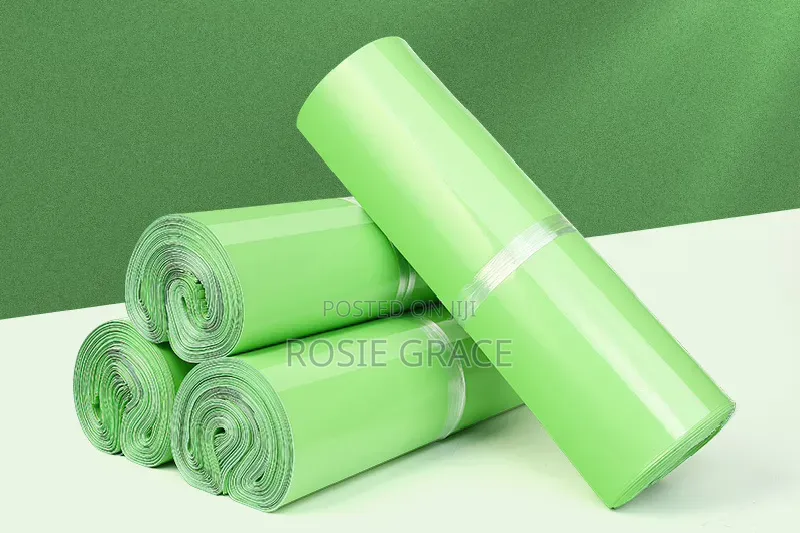 High Quality 45*60 Poly Mailer Bags. Sealable Packaging Bags